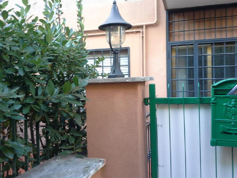 Appartamento in Affitto a Roma Via Marco Marulo