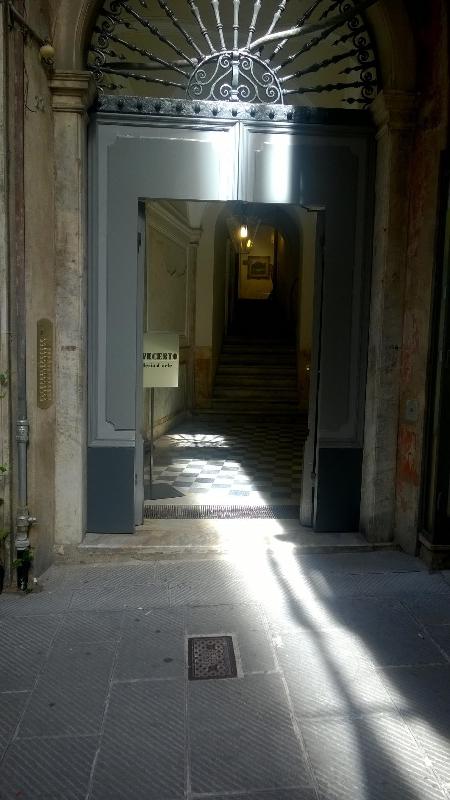 Appartamento in Affitto a Genova Via Luccoli