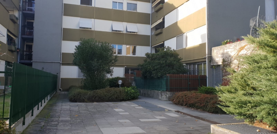 Appartamento in Vendita a Genova via Ezio Lucarno