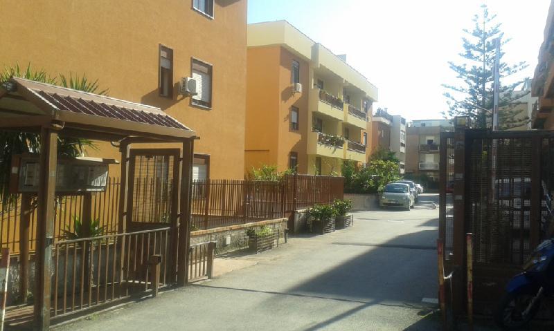 Appartamento in Vendita a Palermo via del pesco
