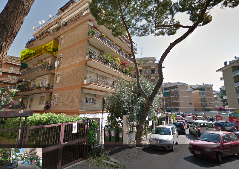 Appartamento in Vendita a Roma via fulvio maroi 10