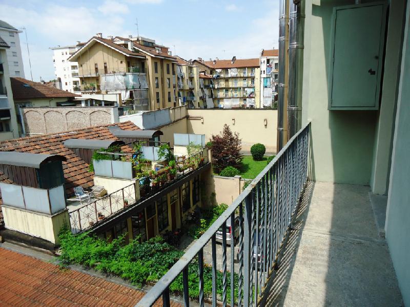 Appartamento in Vendita a Torino via Bra 5