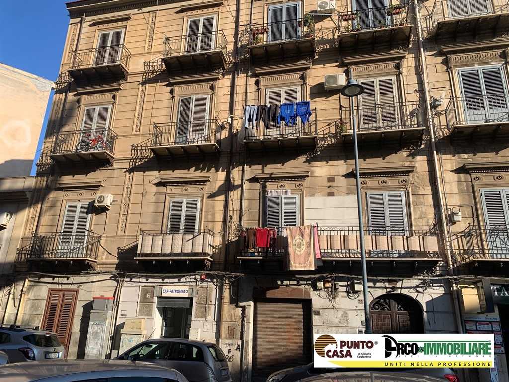 Appartamento in Vendita a Palermo VIA DOMENICO SCINA