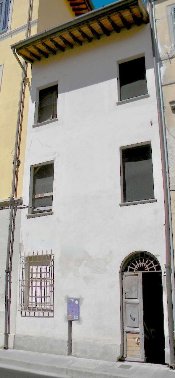 Palazzo - Stabile in Vendita a Pisa Via Giuseppe Mazzini,