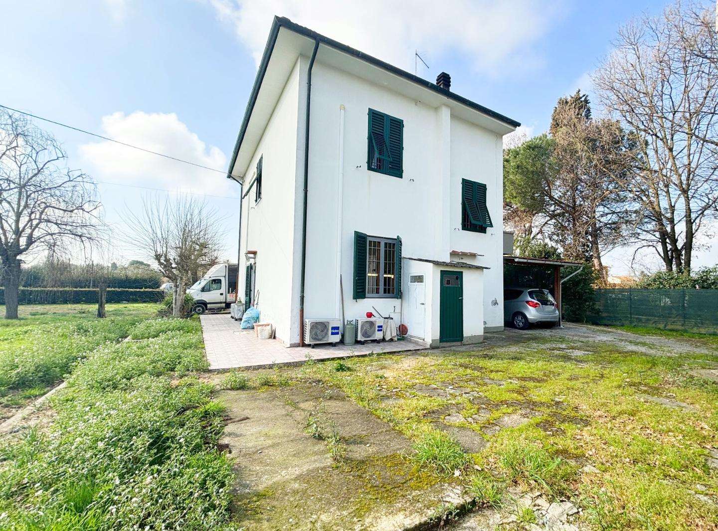 Villa in Vendita a Empoli Via Amedeo Modigliani, 1