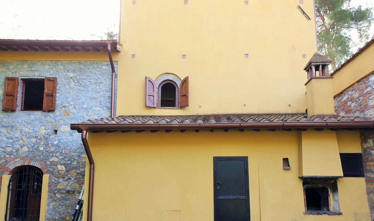 Casale in Vendita a Casciana Terme Lari Piazza Vittorio Emanuele II,