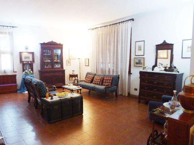 Appartamento in Vendita a Vicopisano Via Gabriele D 'Annunzio, 15