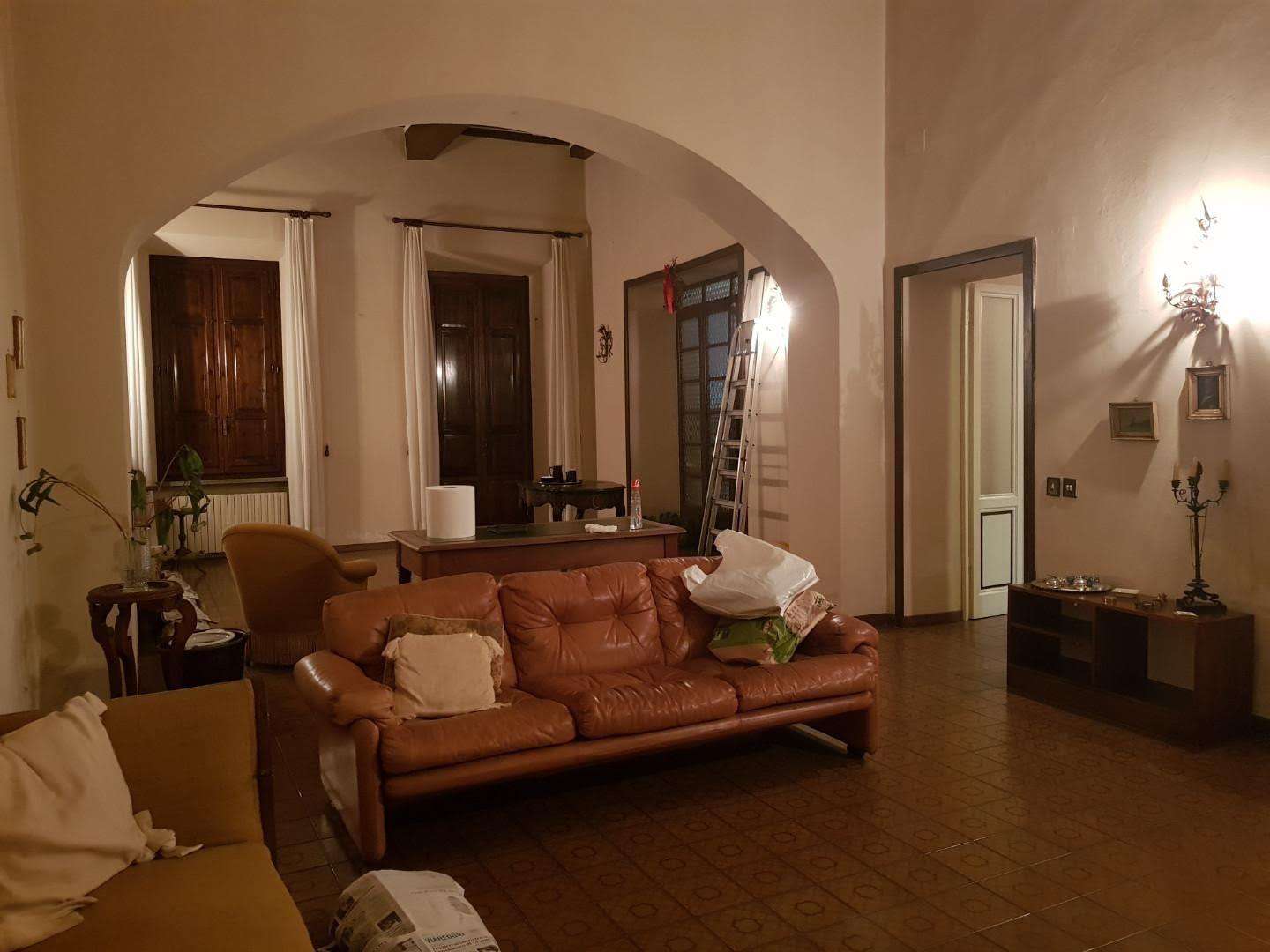 Villa in Vendita a Calci Via Oberdan Brogiotti,