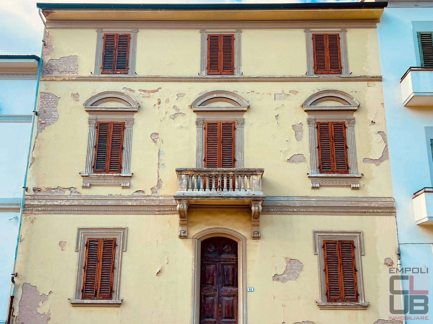 Villa in Vendita a Empoli Via Giuseppe Verdi, 58