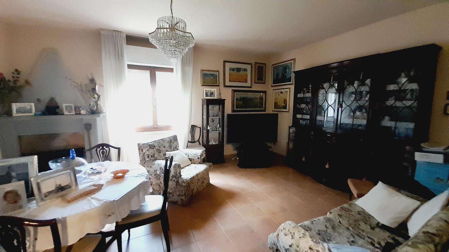 Casa Bi - Trifamiliare in Vendita a Pisa Via alfredo gentili,