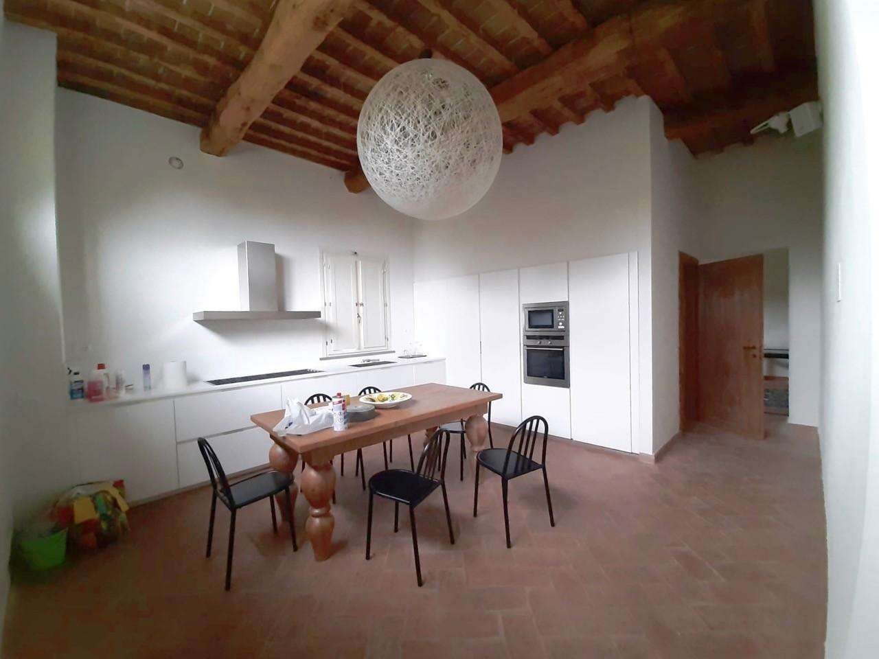 Casa Bi - Trifamiliare in Vendita a San Giuliano Terme Via delle Catene, 54