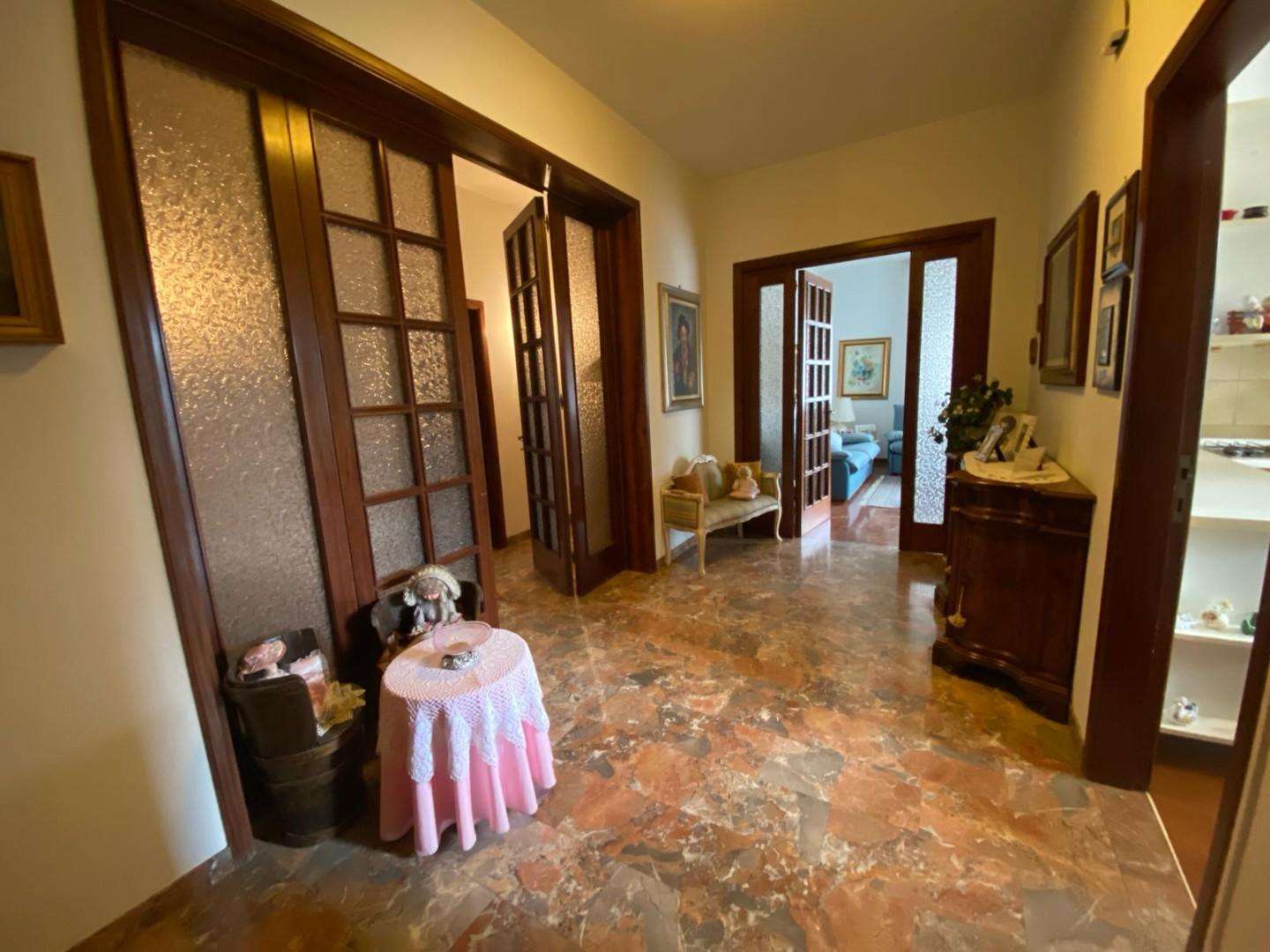 Casa Bi - Trifamiliare in Vendita a Empoli Via Boccaccio,