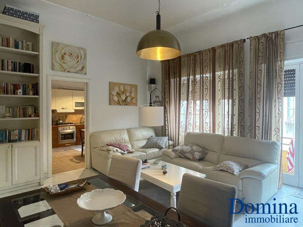 Appartamento in Vendita a Carrara Via Michelangelo Buonarroti, /BIS B 4