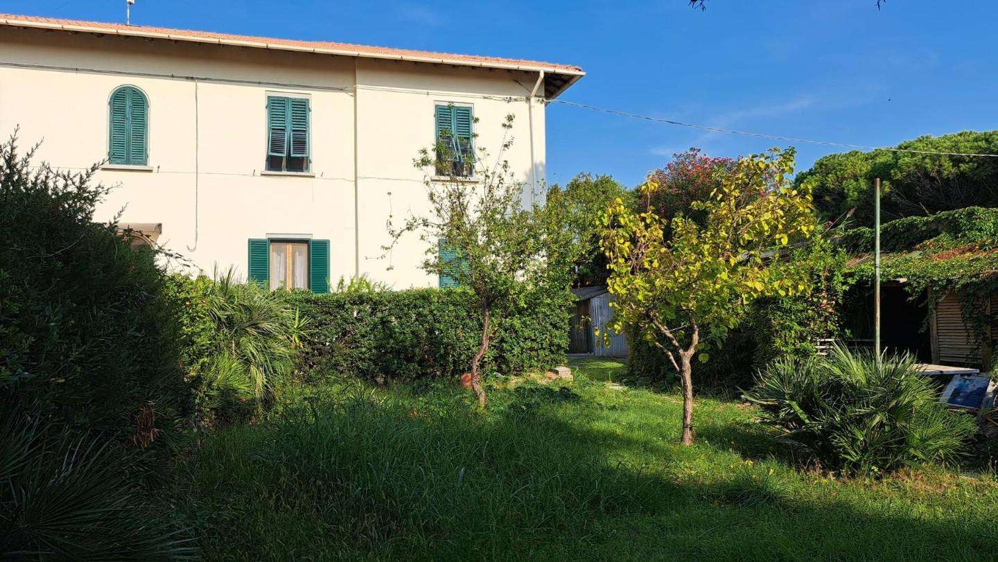 Appartamento in Vendita a Rosignano Marittimo Via Vittorio Veneto,