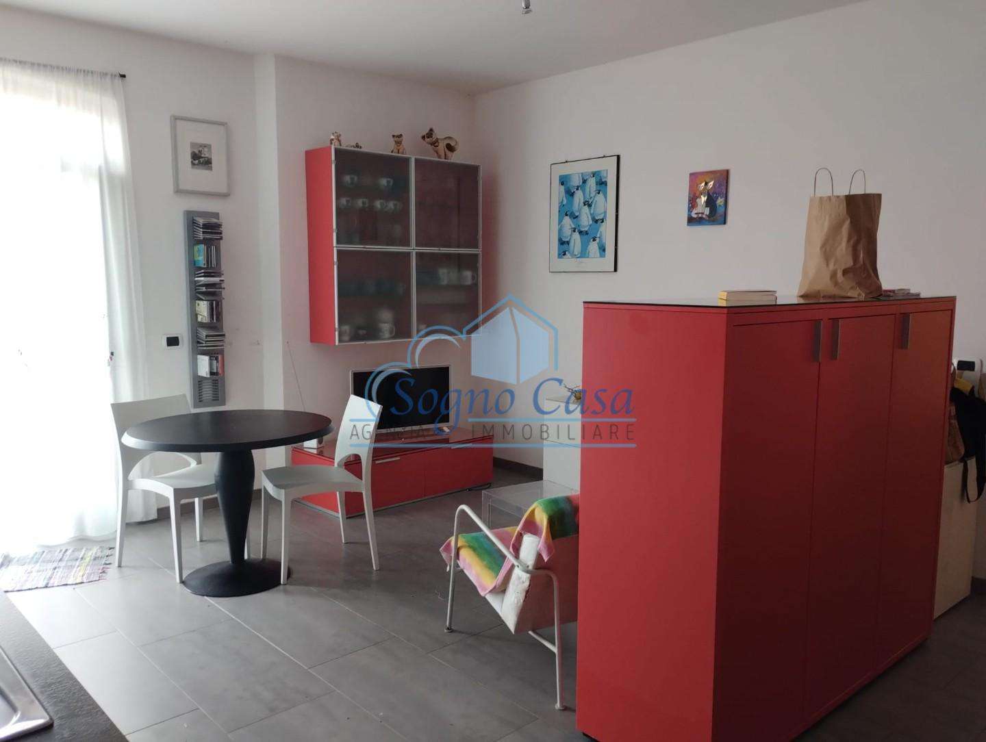 Appartamento in Vendita a Carrara Via Farini,