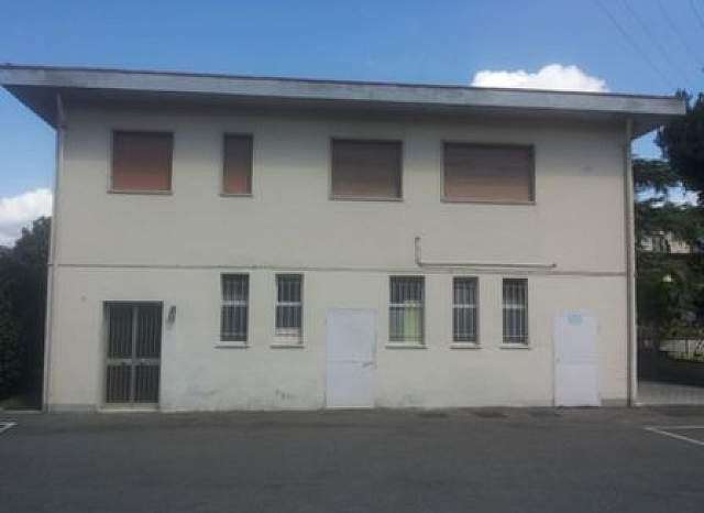 Magazzino - Deposito in Affitto a Montopoli in Val d'Arno