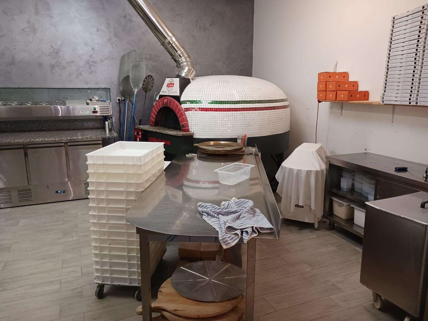 Ristorante - Pizzeria in Vendita a Bientina Via XX Settembre,