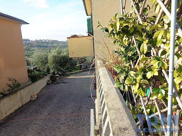 Villa in Vendita a Cerreto Guidi Via Sandro Pertini,