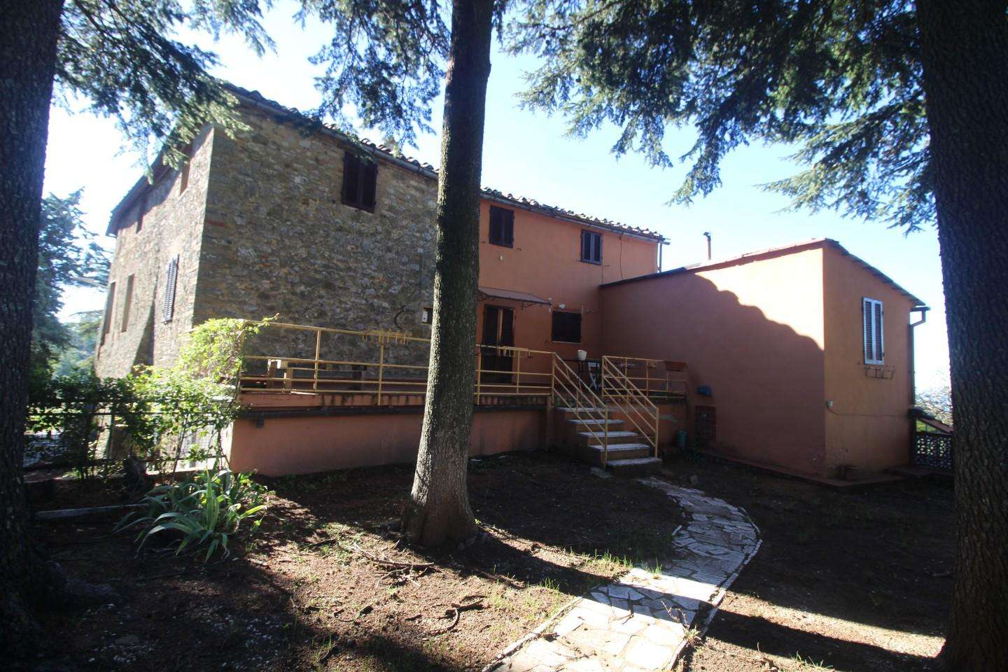 Porzione di casa in Vendita a Gaiole in Chianti SP di Montevarchi, 408