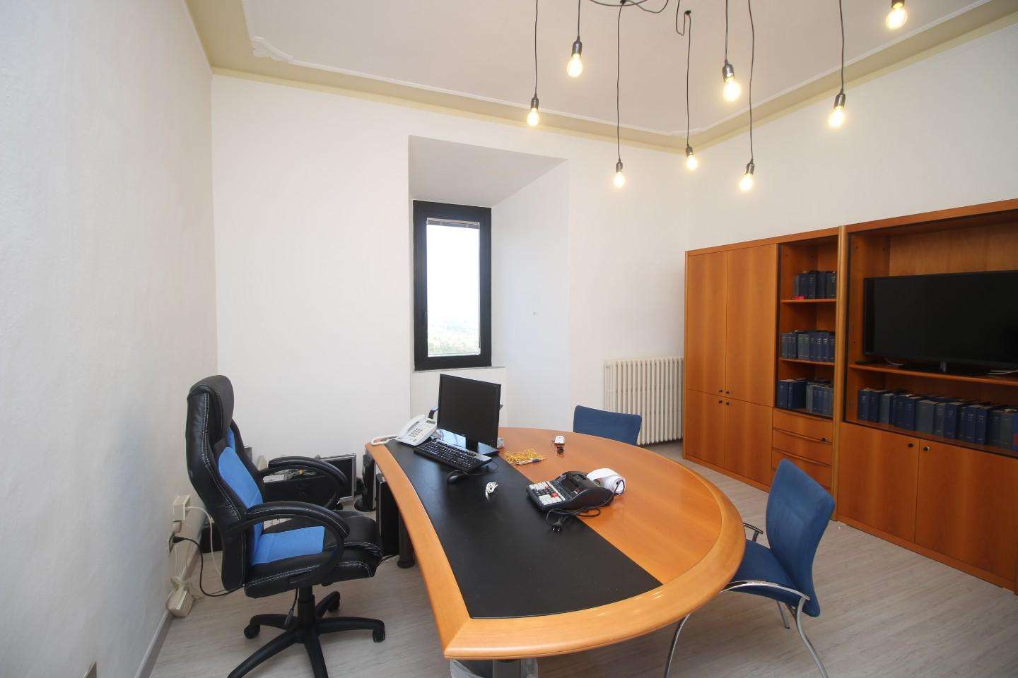 Ufficio in Affitto a Siena