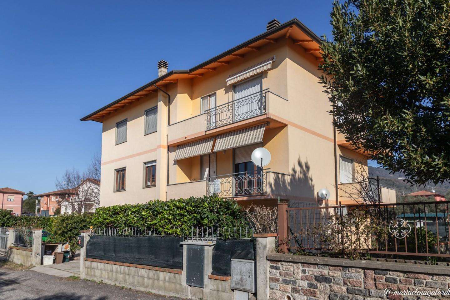 Casa Bi - Trifamiliare in Vendita a Castelnuovo Magra Castelnuovo Magra SP,