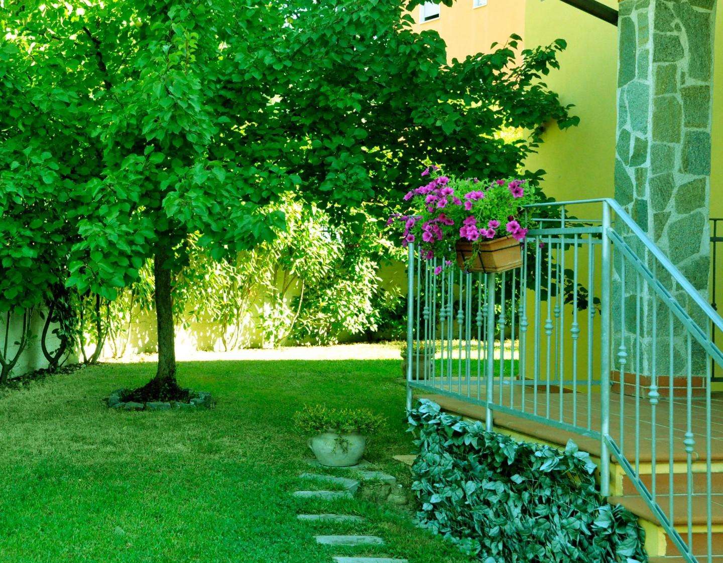 Villa in Vendita a Castelnuovo Magra Via Pedemontana,
