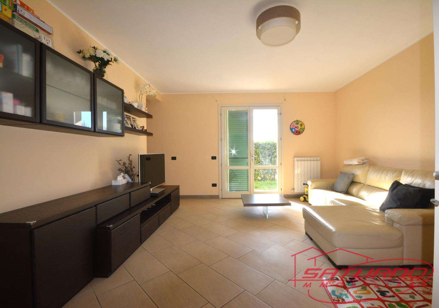 Casa Bi - Trifamiliare in Vendita a Lucca Via San Cassiano a Vico, 55100