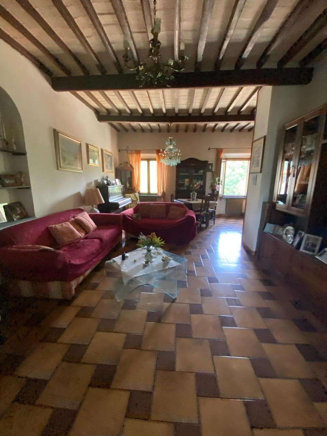 Appartamento in Vendita a San Giuliano Terme Via Vittorio Veneto,