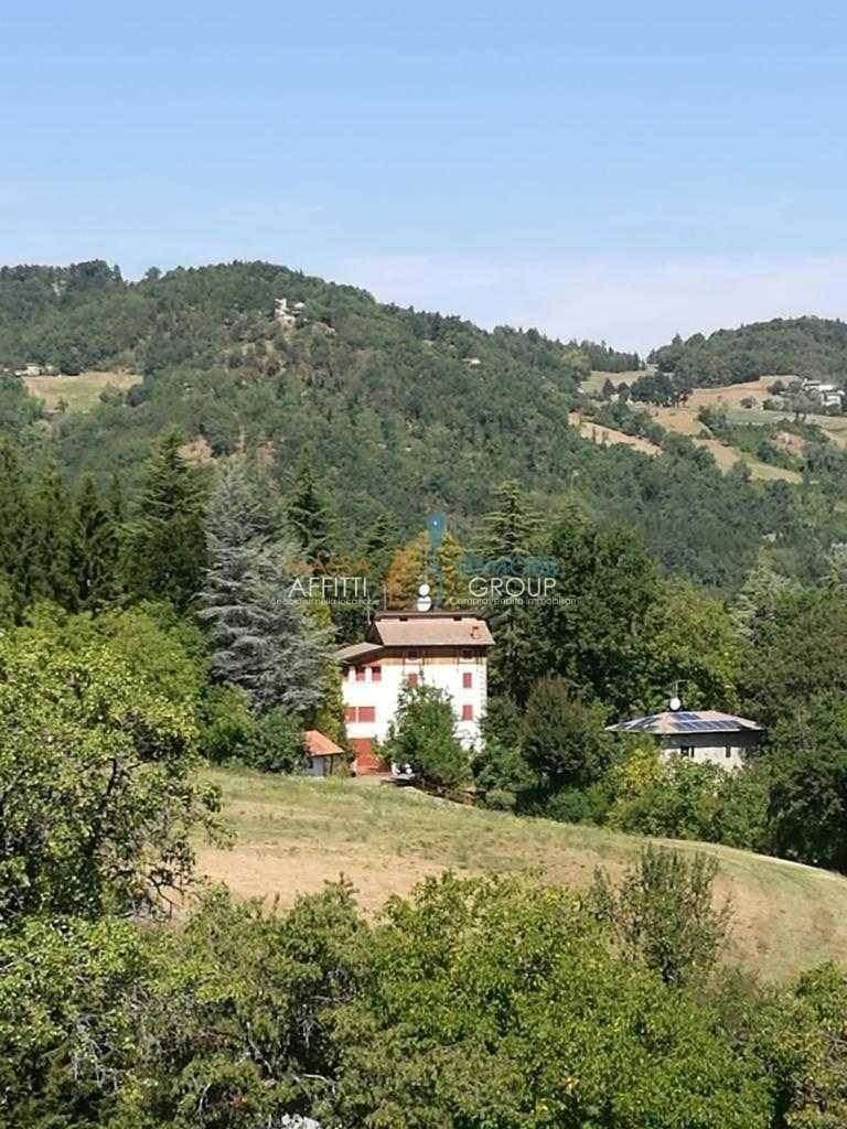 Villa in Vendita a Lama Mocogno