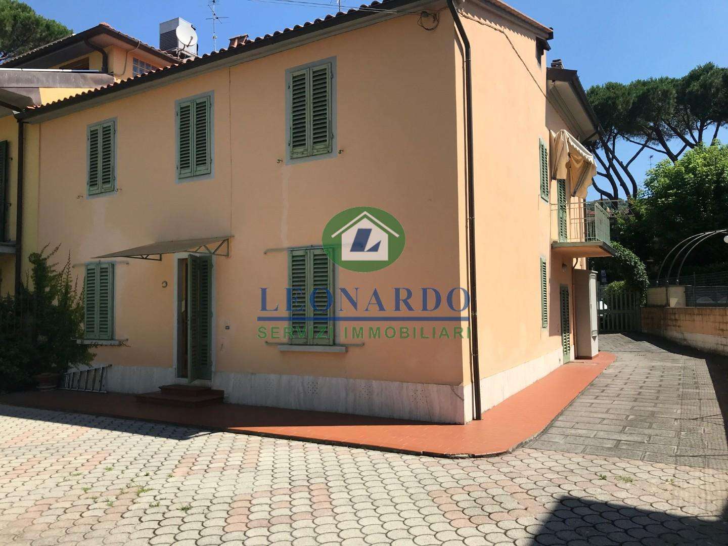 Casa Bi - Trifamiliare in Vendita a Montecatini Terme Via Torino,
