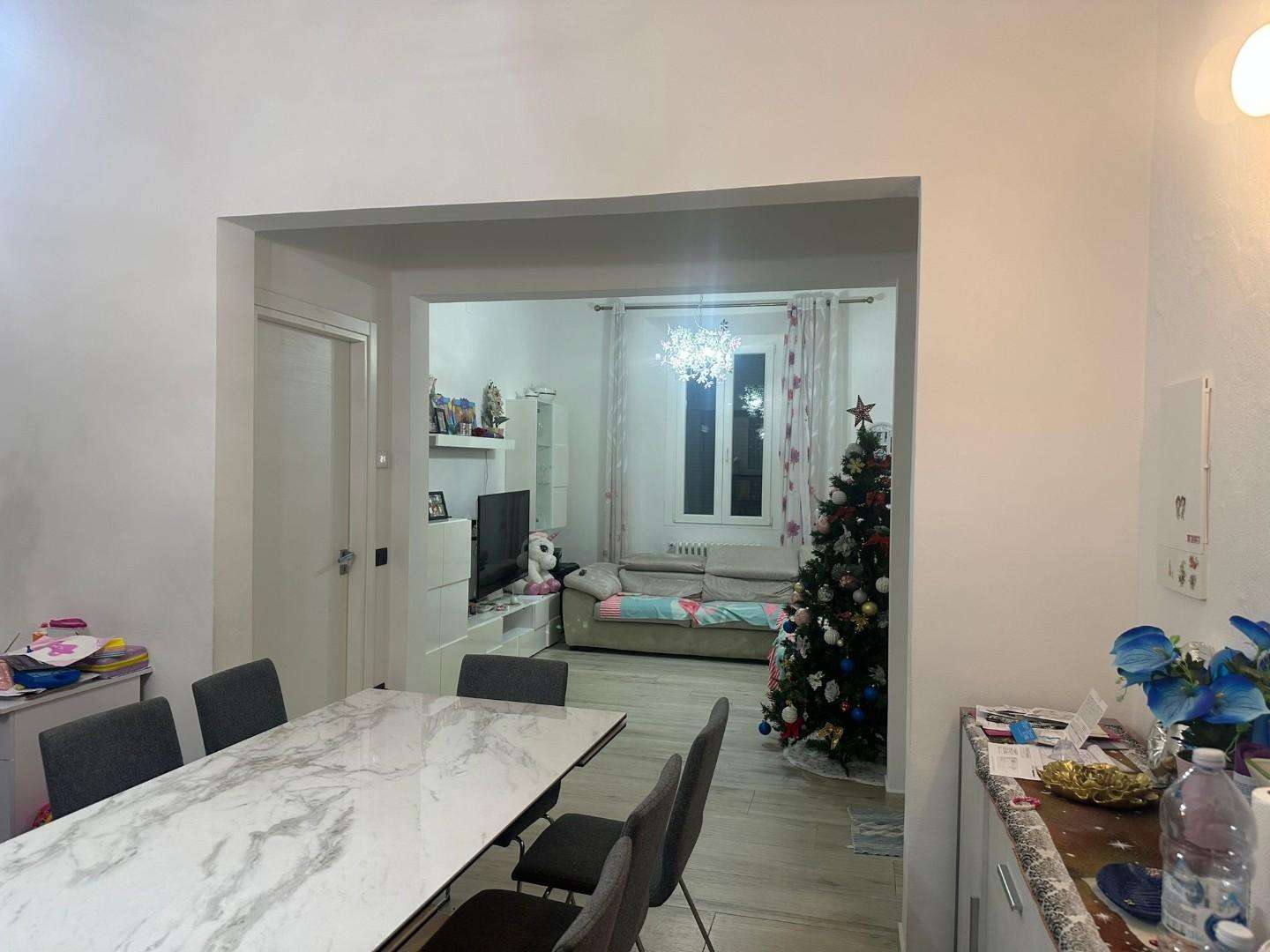 Appartamento in Vendita a Cecina Via Rossini, 57023
