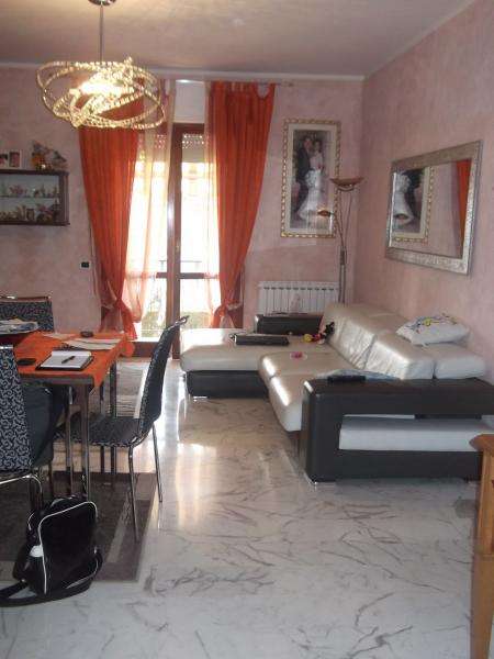 Appartamento in Vendita a Carrara Via Provinciale Carrara-Avenza, 118