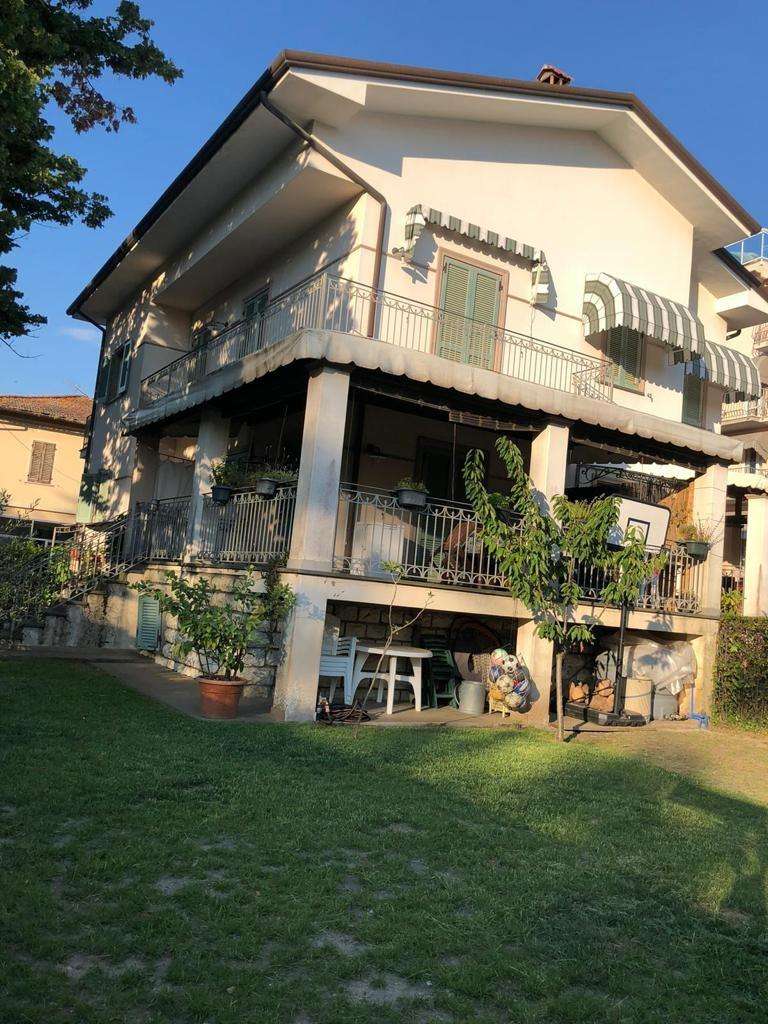 Casa Bi - Trifamiliare in Affitto a Pietrasanta Via Filippo Corridoni,