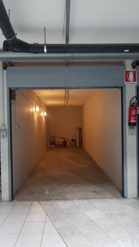 Box - Garage - Posto Auto in Vendita a Padova Centro Storico