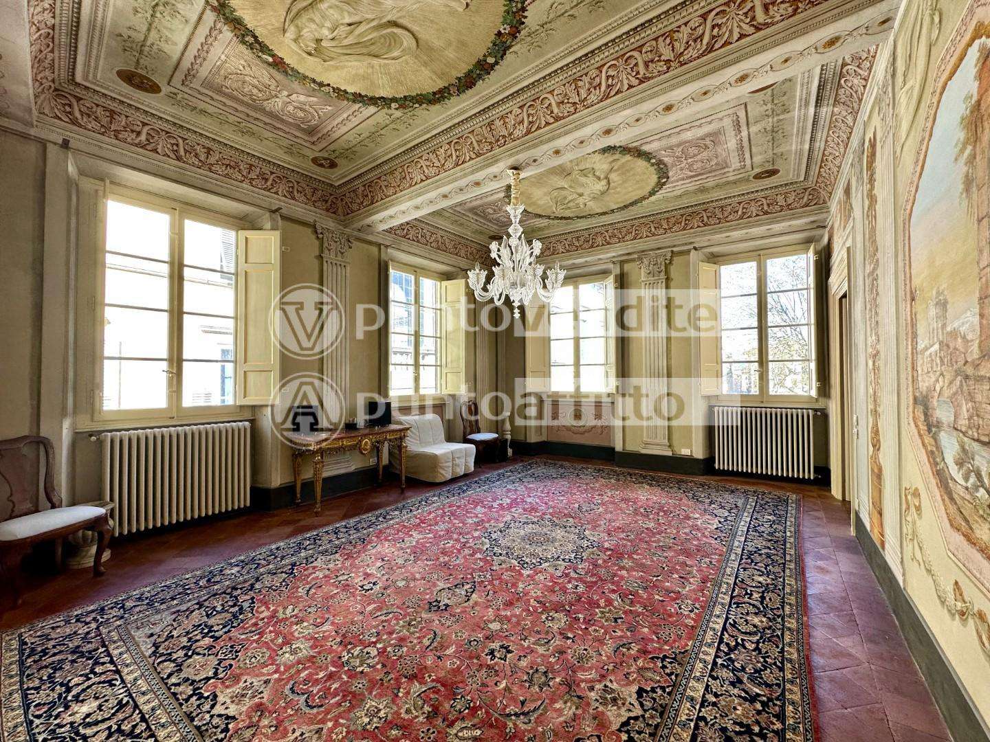 Appartamento in Vendita a Lucca P.za Napoleone, 55100
