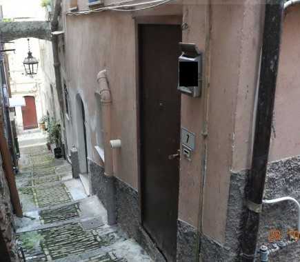 Appartamento in Vendita a Sanremo Vicolo Cisternin