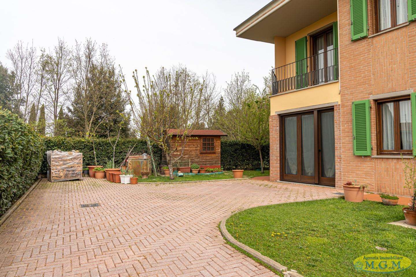 Casa Bi - Trifamiliare in Vendita a Santa Croce sull'Arno Via di Ripa,