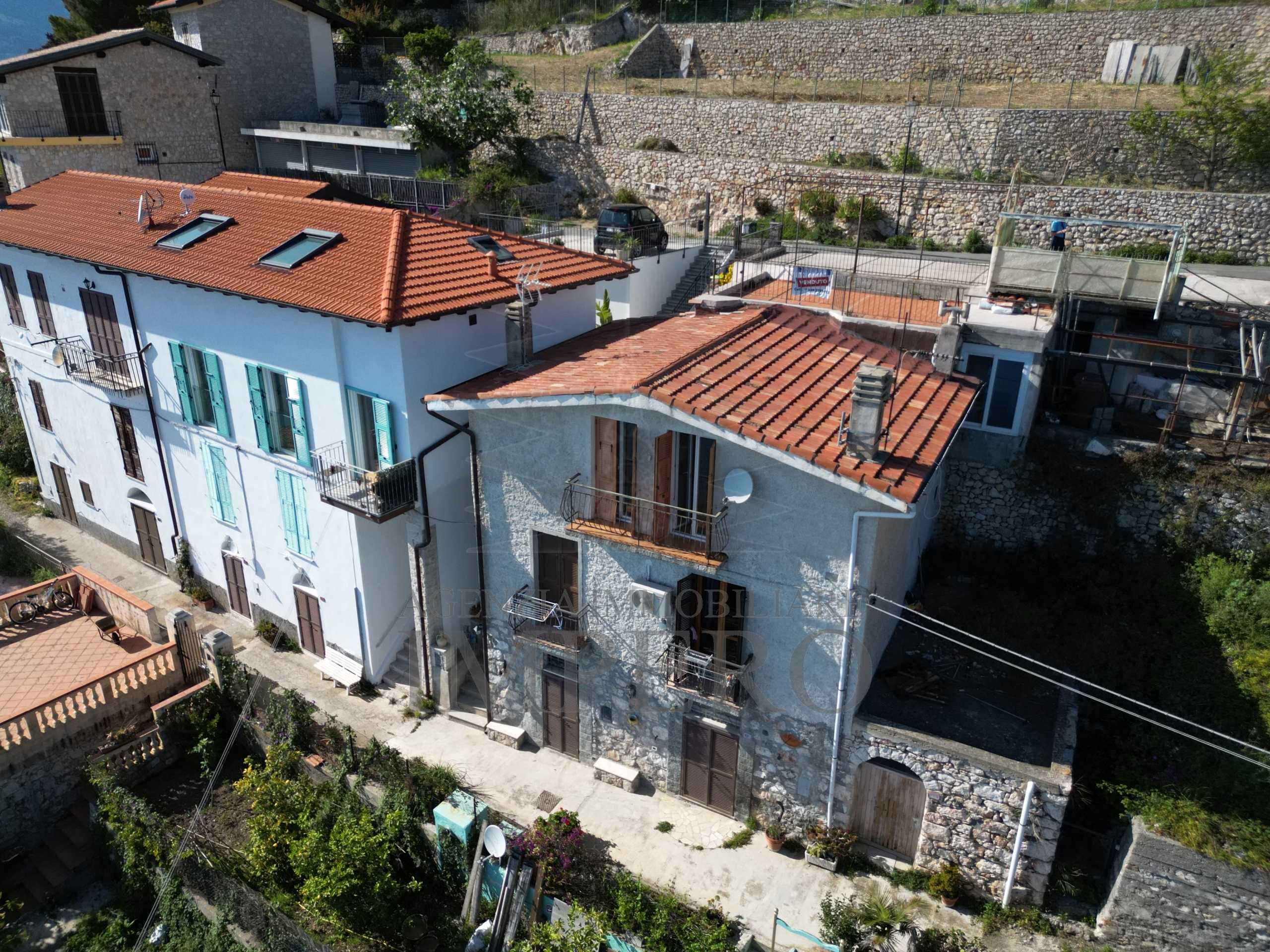 Porzione di casa in Vendita a Ventimiglia Via Woronoff