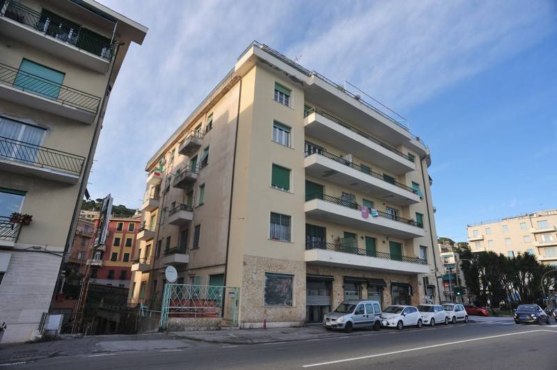 Appartamento in Vendita a Genova Pegli Lido Marina Castelluccio