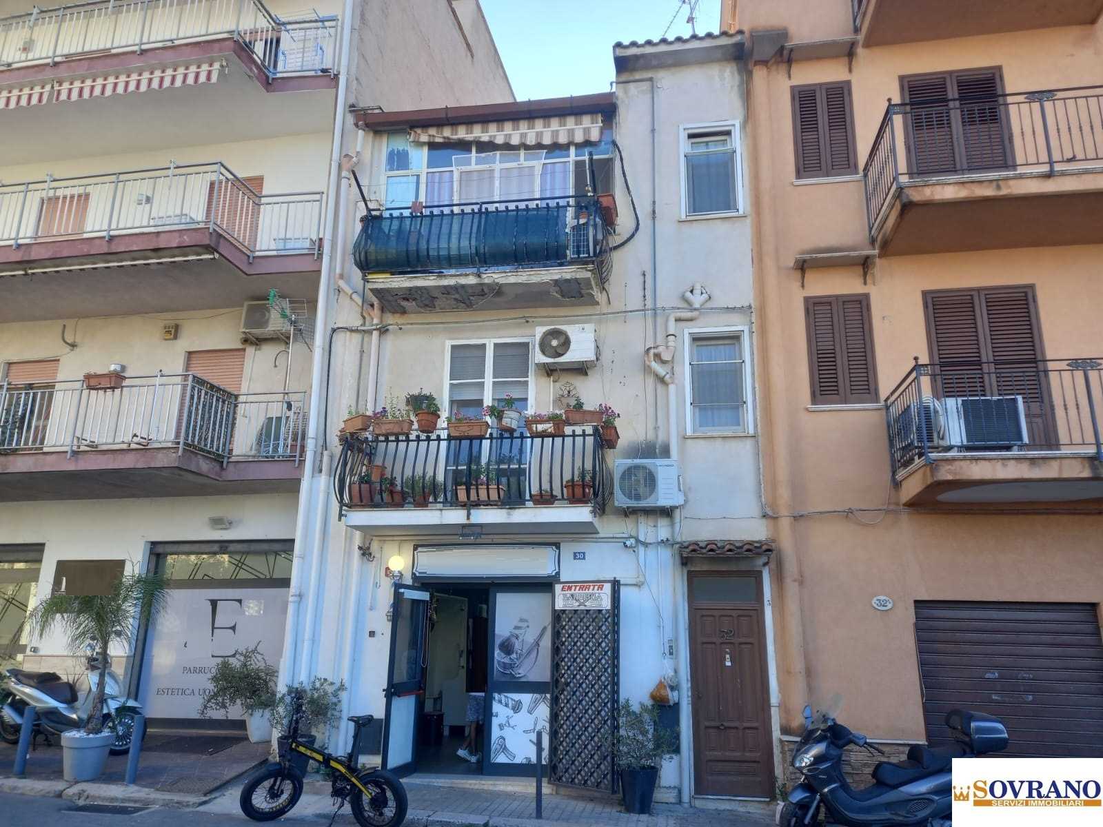 Appartamento in Vendita a Carini Via Sant'Anna