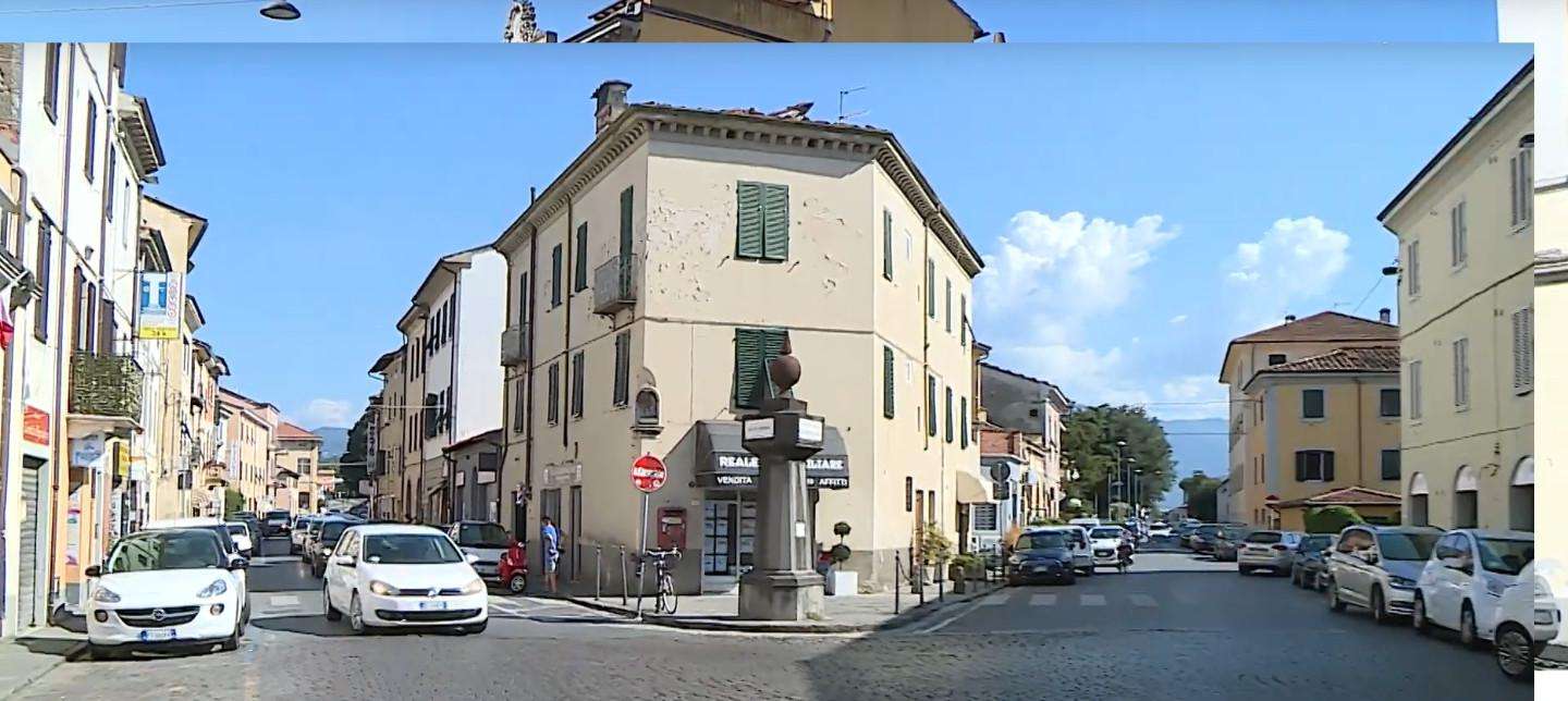 Locale commerciale in Affitto a Lucca Borgo Giannotti