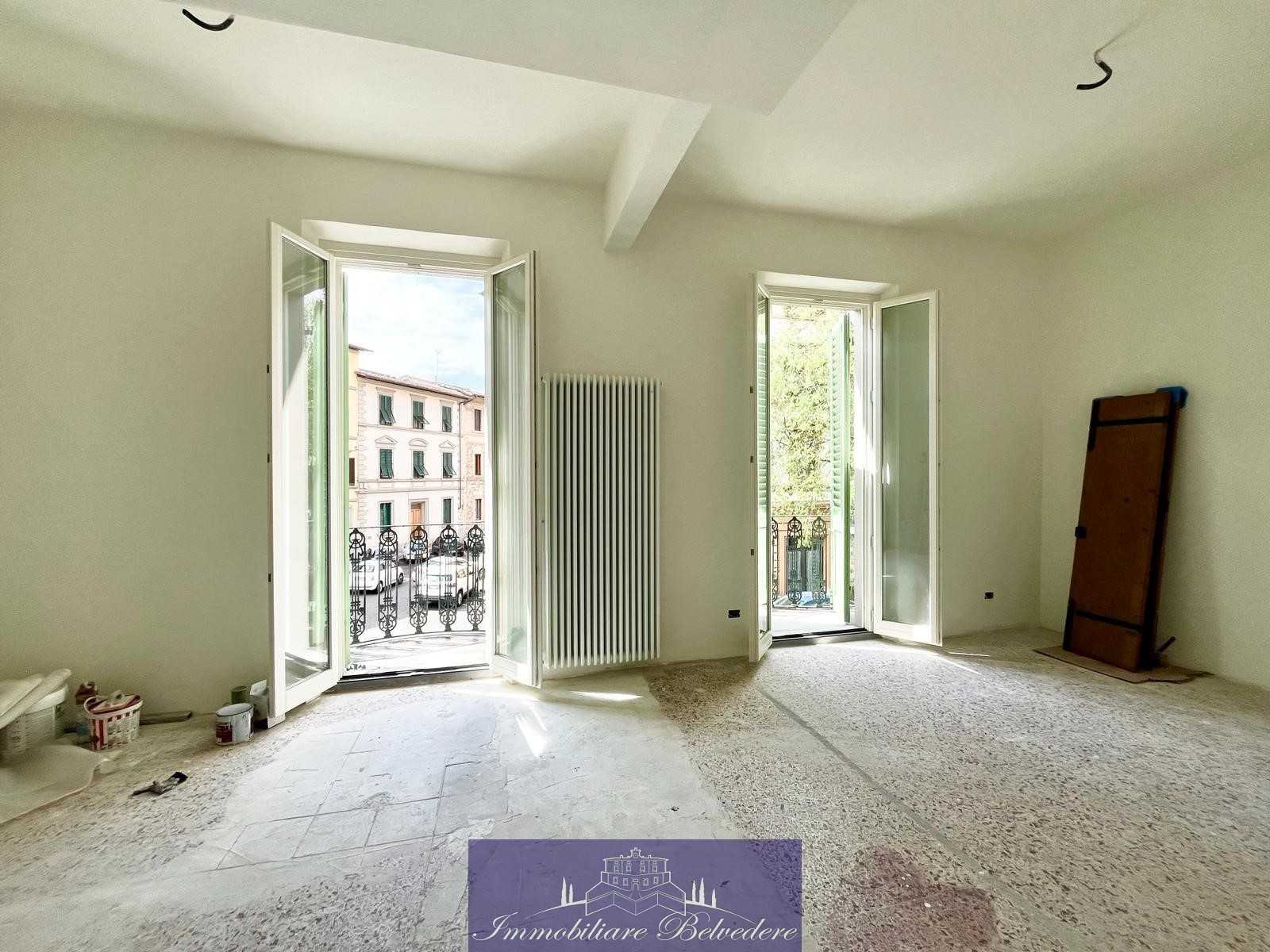 Appartamento in Vendita a Firenze Viale Giannotti