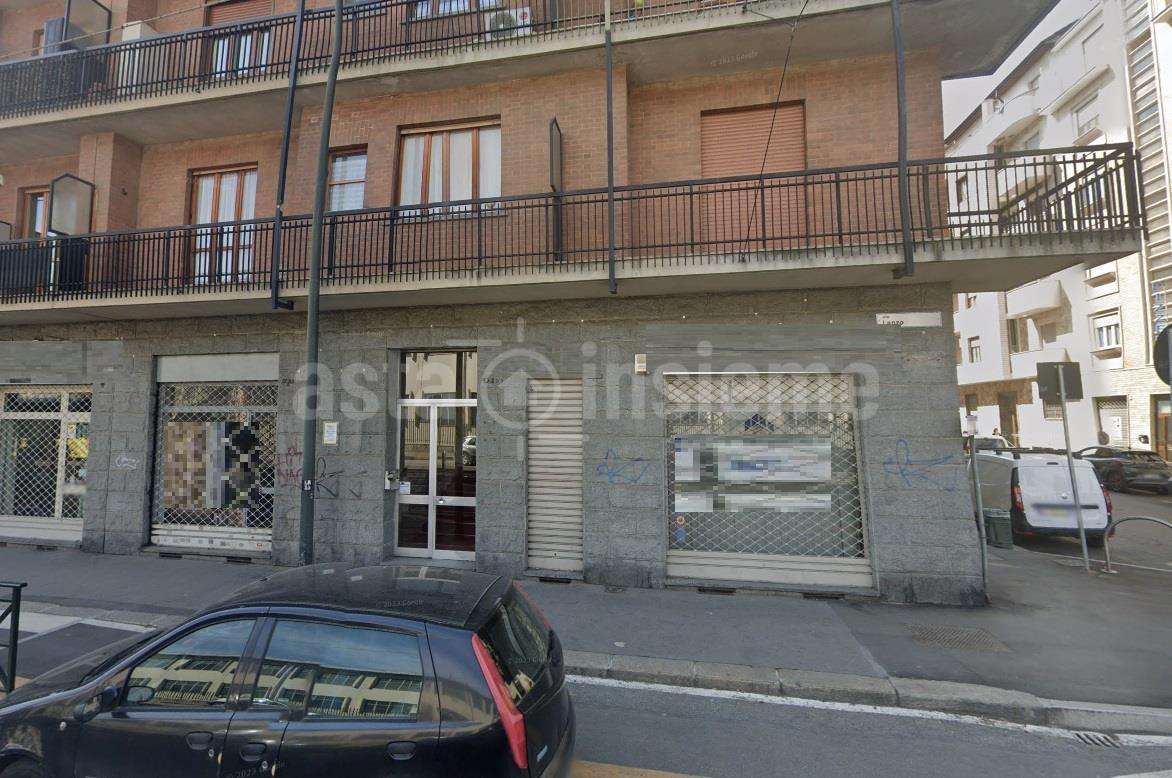 Negozio in Vendita a Caselle Torinese Via Lanzo , bis 67