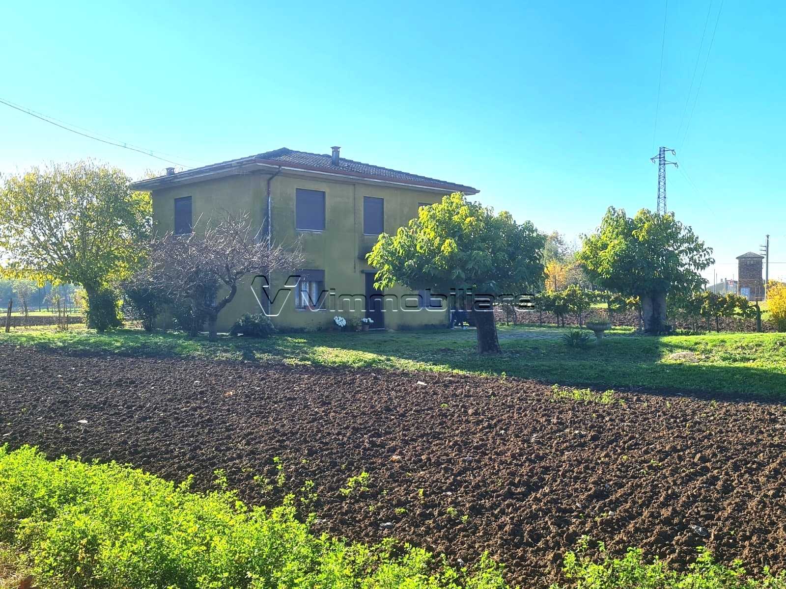 Casa indipendente in Vendita a Borgo Veneto Via cavaizza