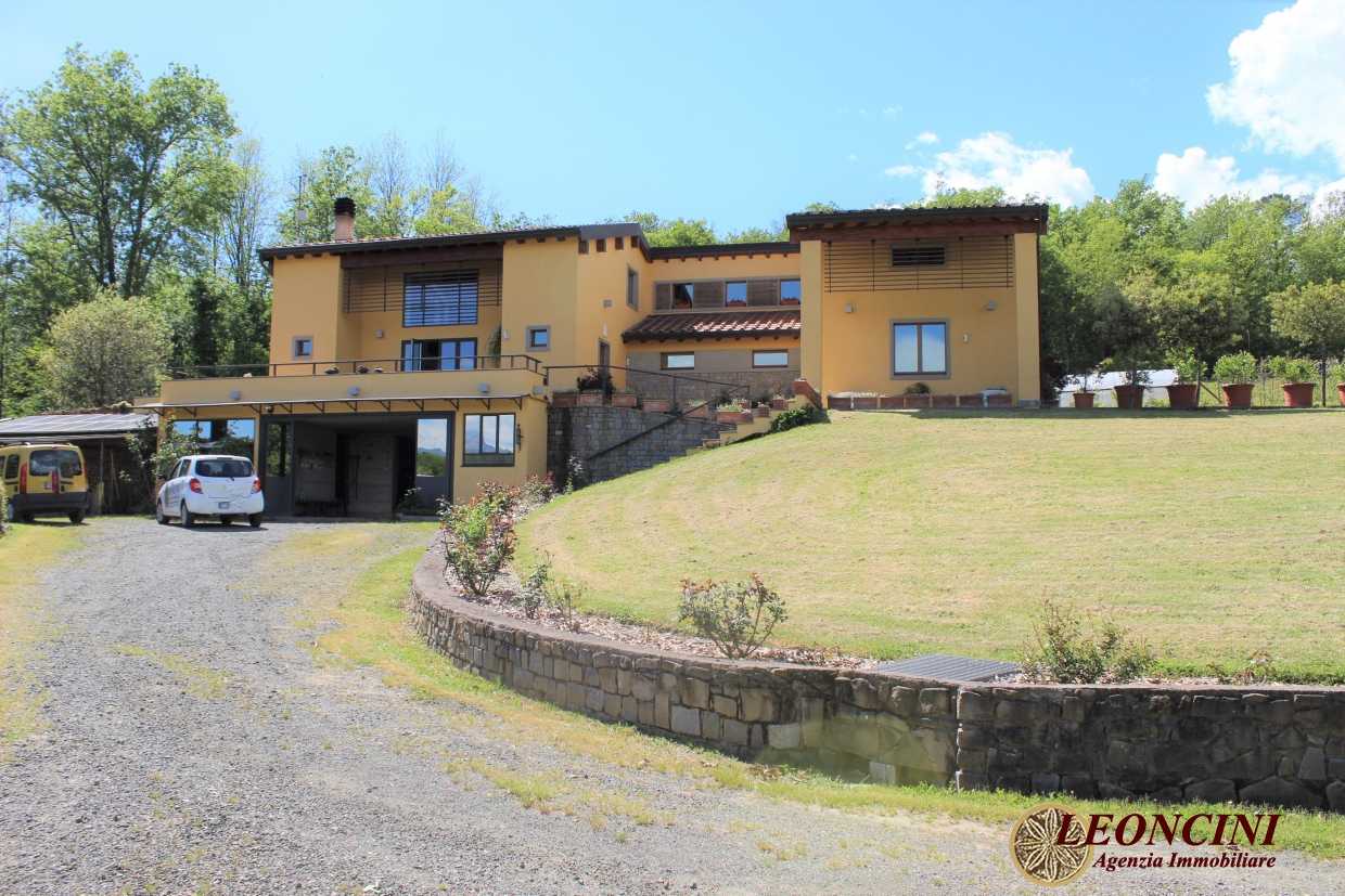 Casale in Vendita a Villafranca in Lunigiana Via Merizzo