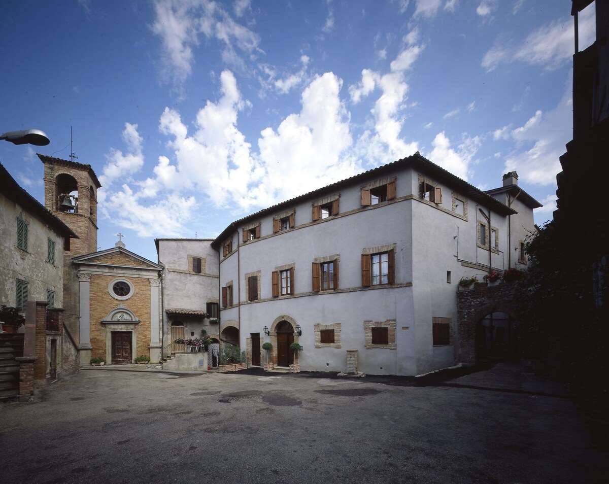 Villa in Vendita a Todi