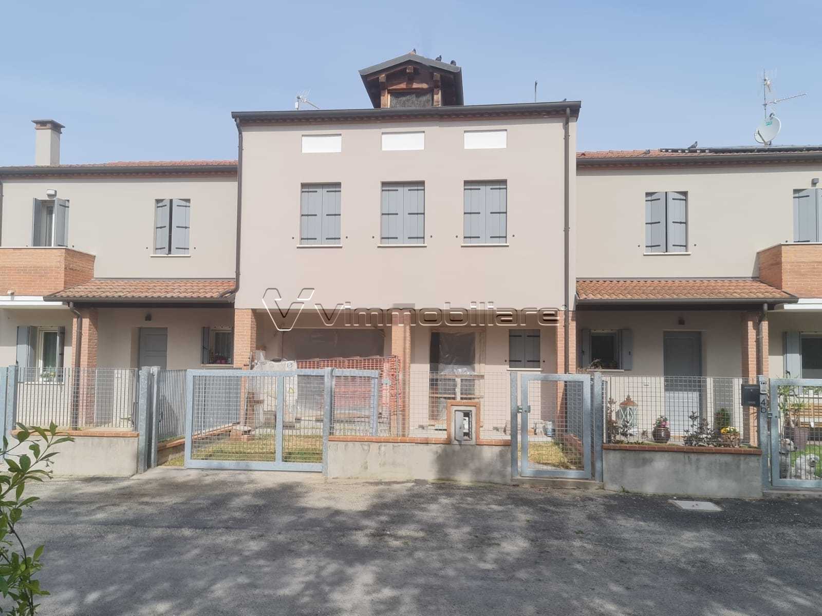 Casa indipendente in Vendita a Borgo Veneto via roma