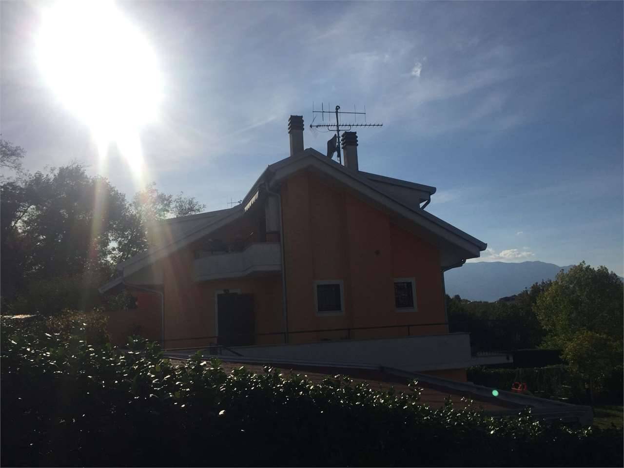 Villa in Vendita a Frosinone Centro
