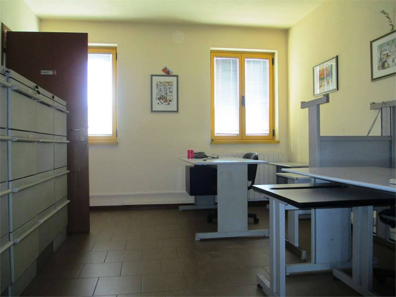 Ufficio in Affitto a Capannori Marlia
