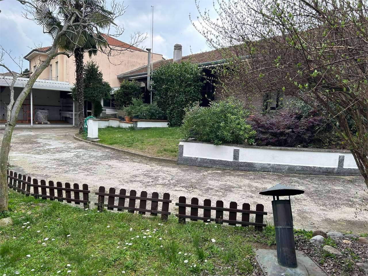 Casa indipendente in Vendita a Busto Arsizio Boschessa